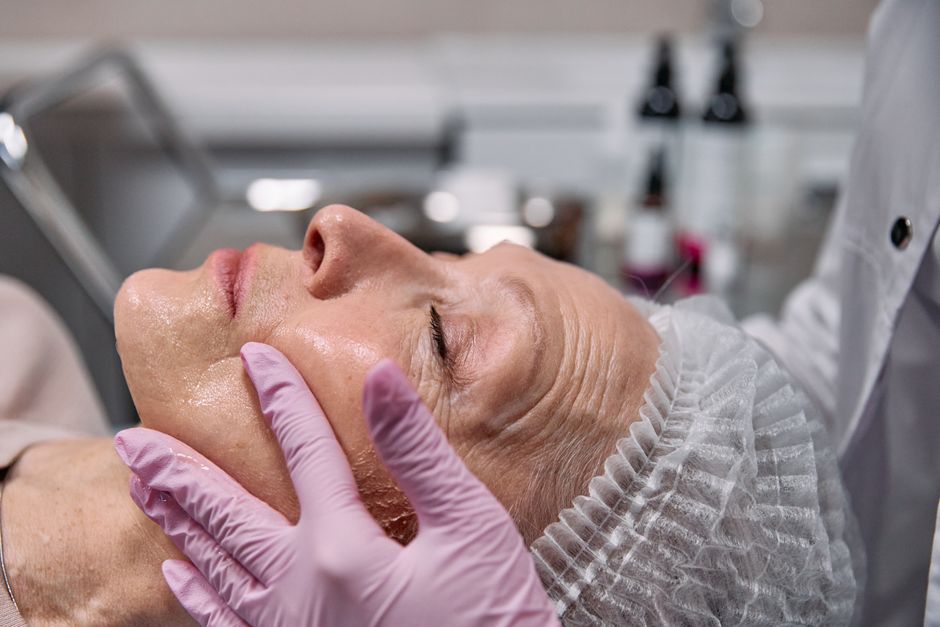 FACIALS- ✨ LUMINOUS FACIAL
