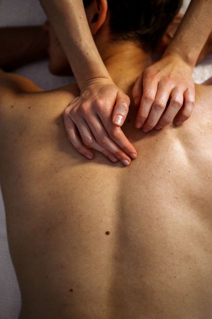 Deep Tissue Massage - 30 Minutes