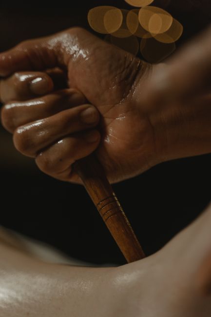 Deep Tissue Massage - 180 Minutes