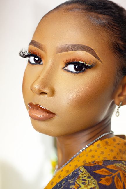 FULL FACE GLAM