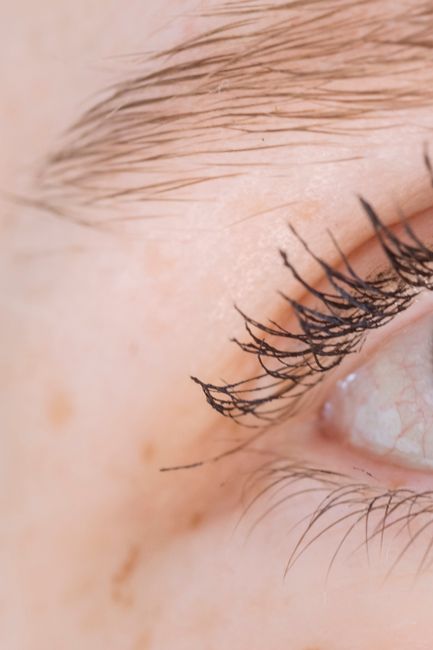 Brow Tint