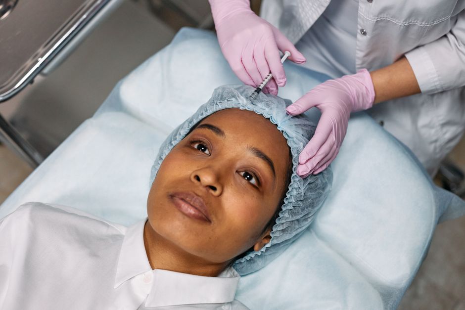 The Custom Signature Facial - 80 Mins service image